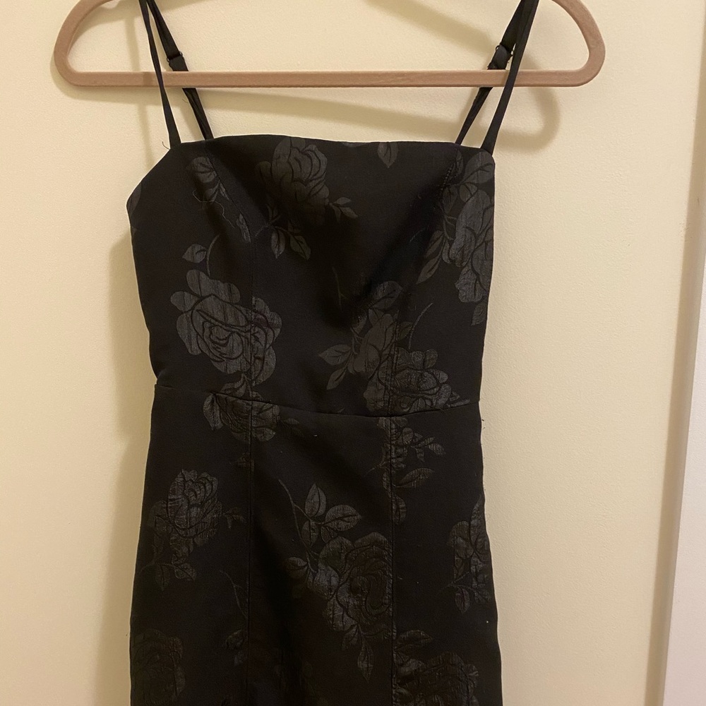 Urban outfitter rose black mini